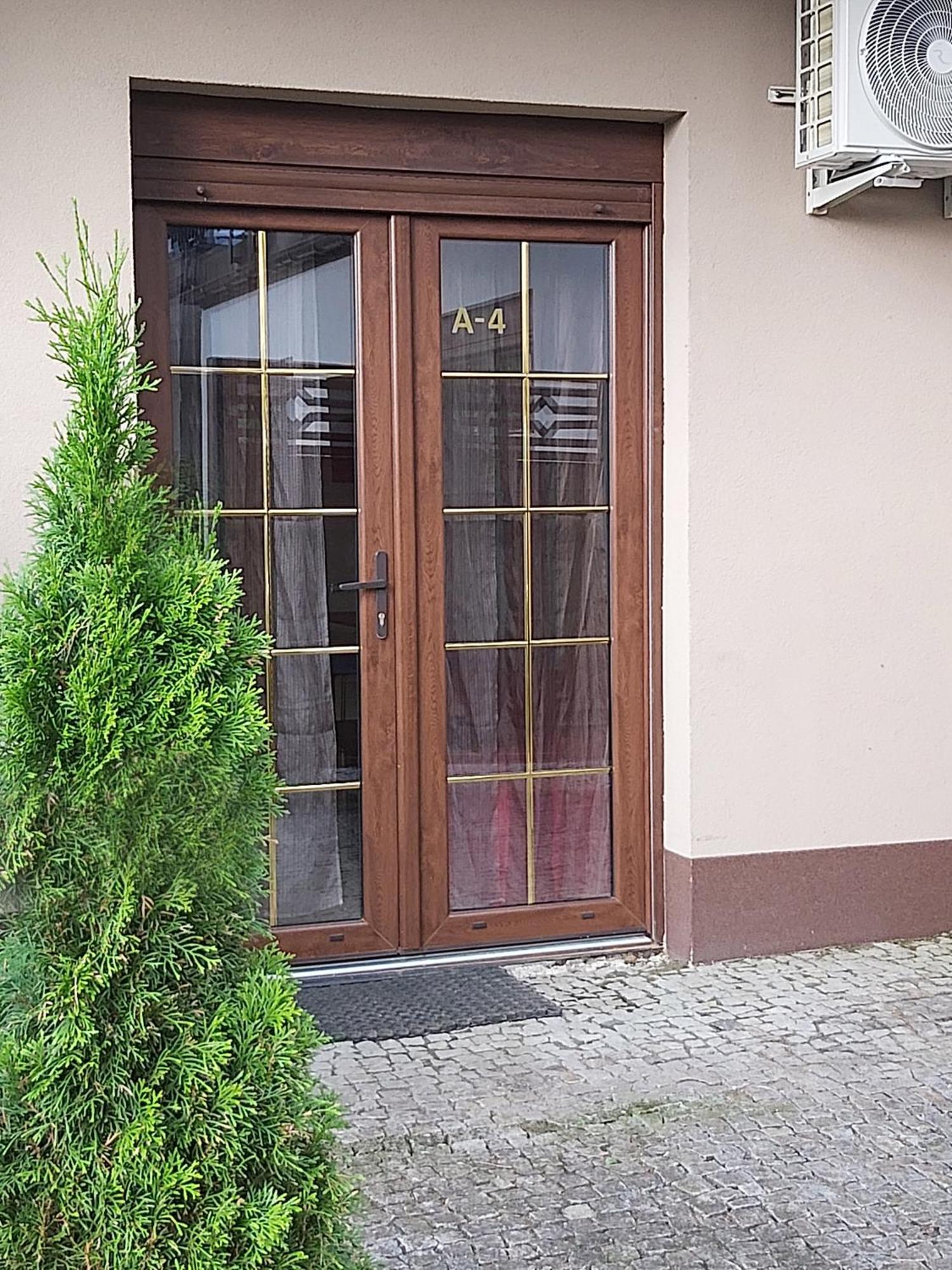 Osrodek Wypoczynkowy Raf-Mil Aparthotel Wicie  Exterior foto